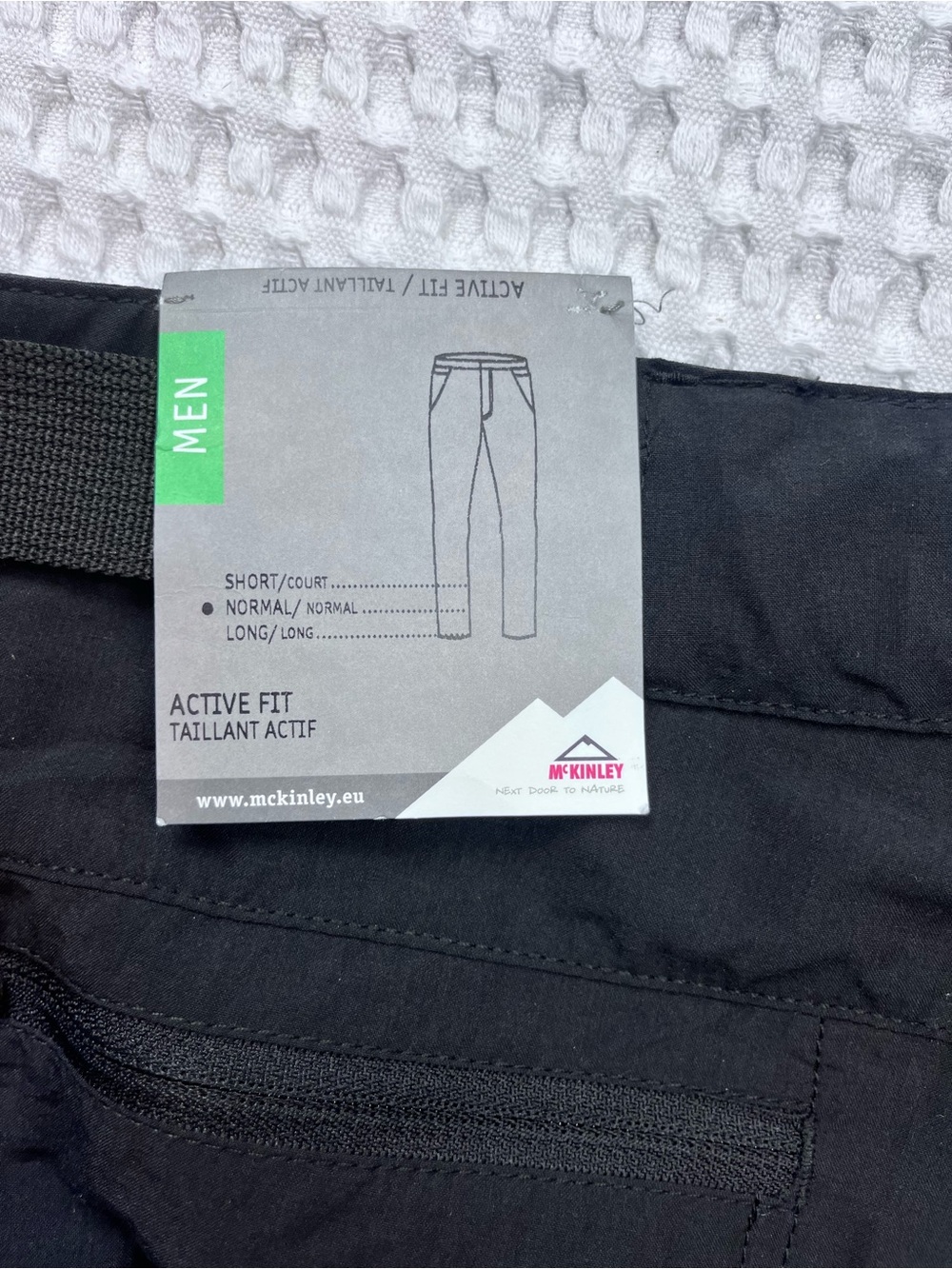 McKINLEY Men’s Hiking Pants L/G Black UPF 50 Outdoor Trekking NWT - Picture 3 of 7